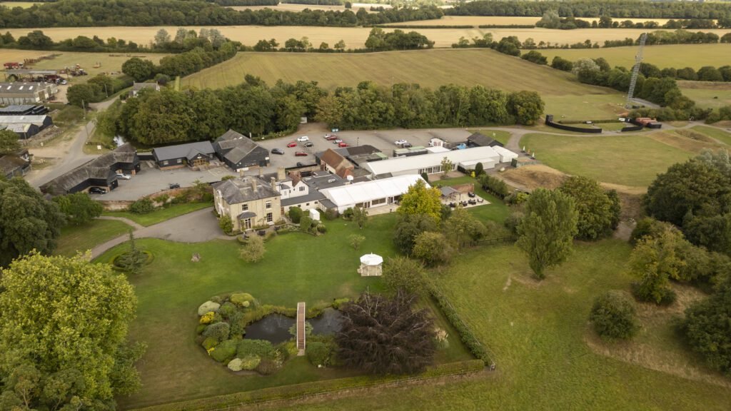 Fennes - Acclaim Pictures