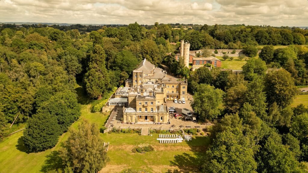 Salmons Estate - Acclaim Pictures